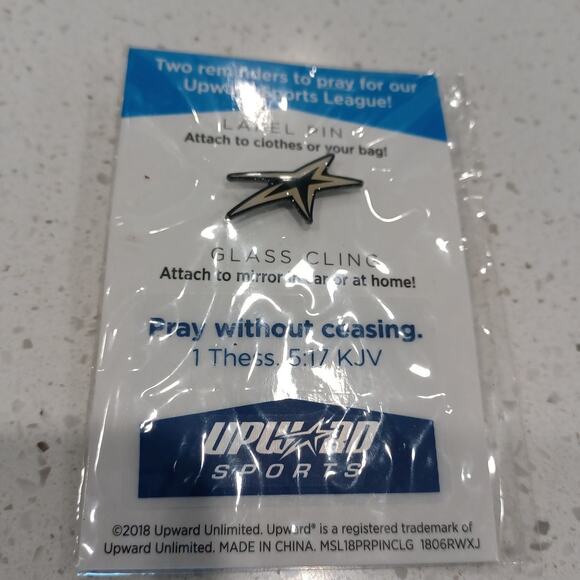 UPWARD Sports Star Pin Award NEW - Picture 1 of 1